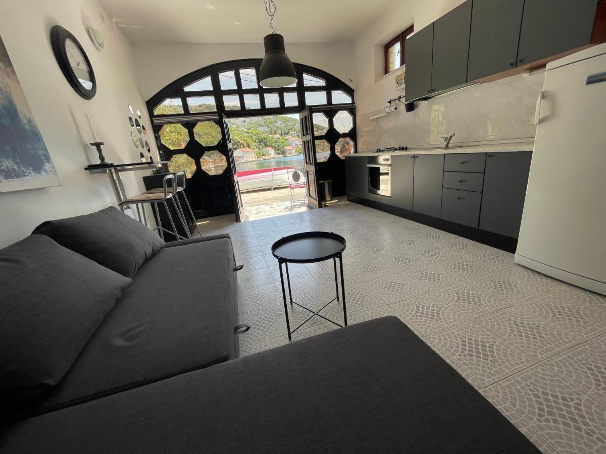 Apartmani Pulic Senj  Exterior foto