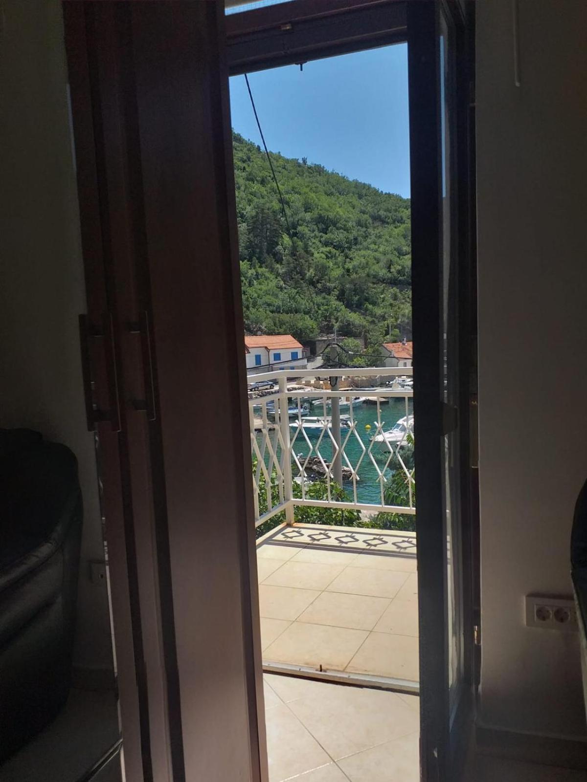 Apartmani Pulic Senj  Exterior foto